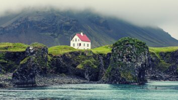 Sisterhood womens Travel Iceland