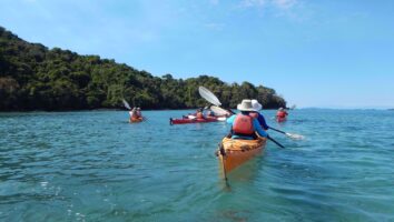 paradise-in-panama with Adventures in Good company