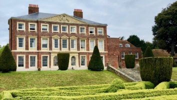 Jane Austen's English countryside home - Women Over 50 Retreat