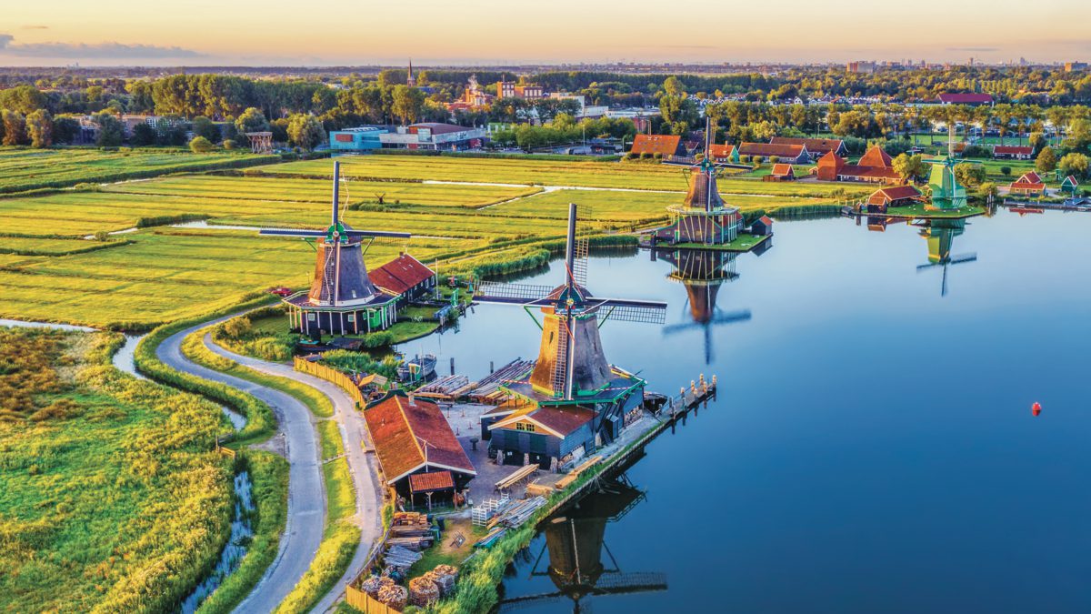tulips-and-windmills-uniworld-boutique-river-cruise