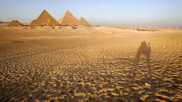 Admire the Wonders of Giza - Wonders of Ancient Egypt