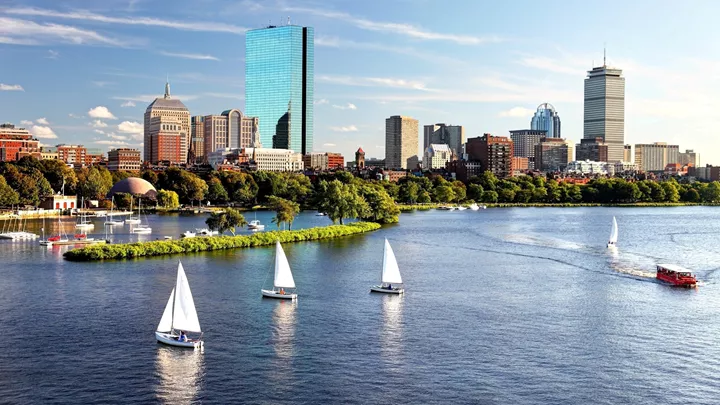 Panoramic view of the Boston skyline and the Charles River - BOSTON, CAPE COD AND THE ISLANDS, A WOMEN-ONLY TOUR - Insight Vacations