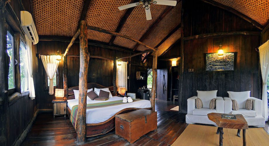 The interior of a treehouse room at the Pugdundee Safari Tree House Hideaway resort in Umaria, India, recommended by a JourneyWoman readers a safe place to stay.