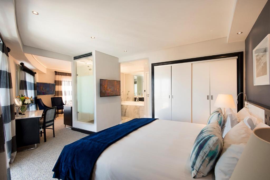 A double room at the Commodore Hotel, a Legacy Hotel Brand, in Cape Town, South Africa, recommended by a JourneyWoman reader as a safe place for women to stay.