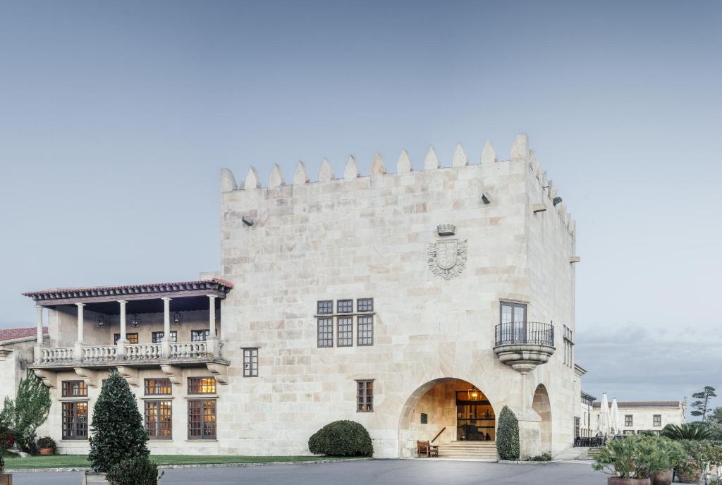 The Parador de Baiona in Spain is recommended by JourneyWoman readers as a safe place for women to stay.