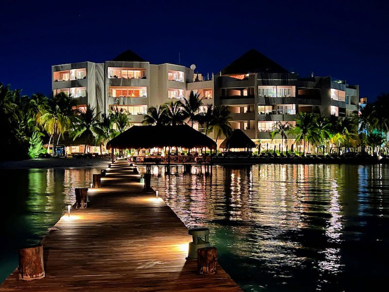 Almare, a Luxury Collection Resort, Isla Mujeres at night