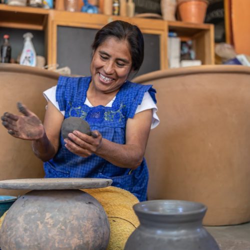 Local women crafting - Mexico - Cosa Buena