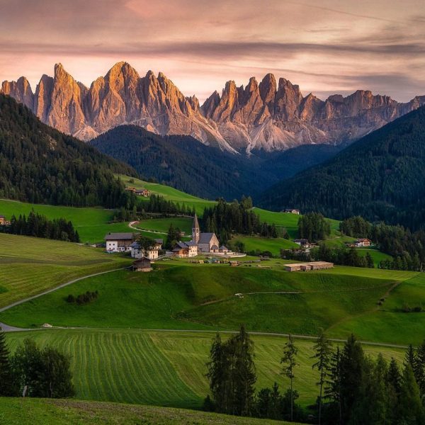 Hiking in the Dolomites
