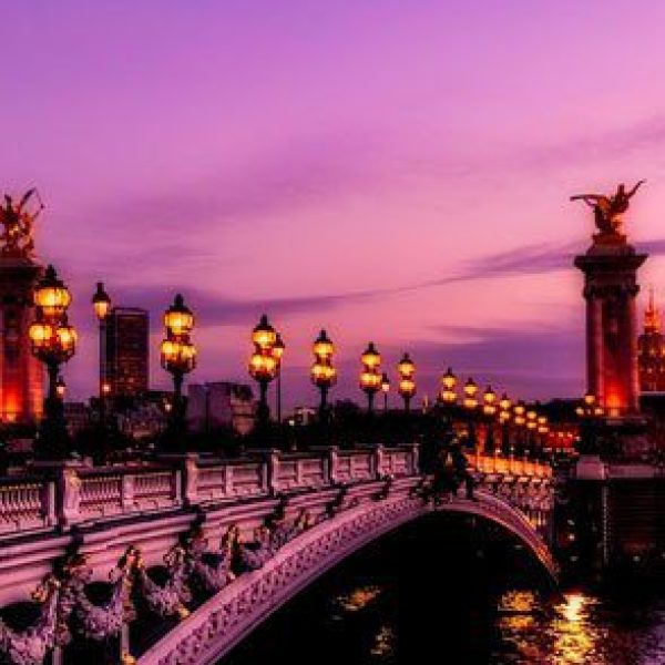 Paris womens travel club
