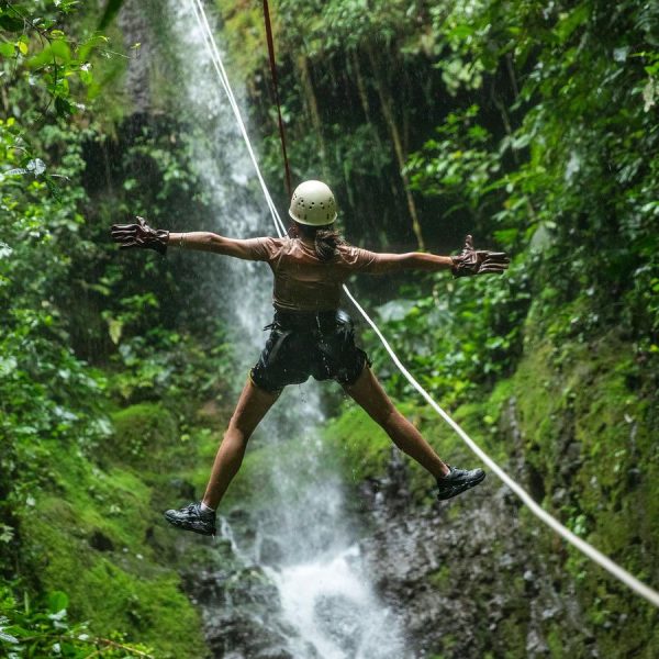 Women zip-lining in Costa Rica