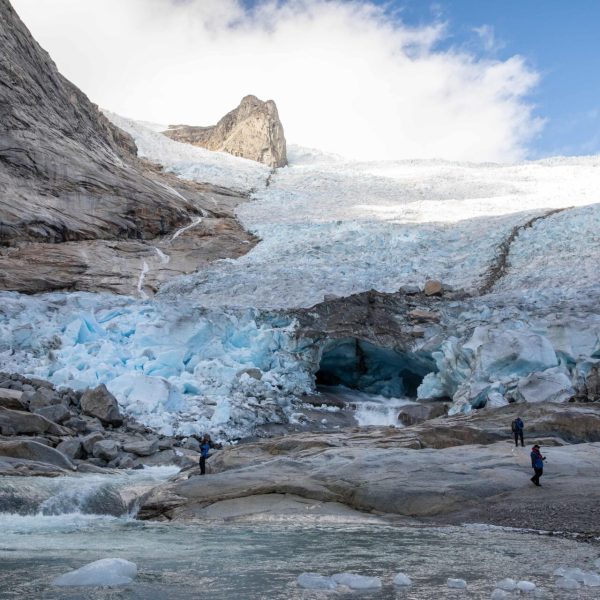 A scenic walk along the Tasermiut Kangerinat Fjord - Southern Greenland: on the Trail of the Vikings