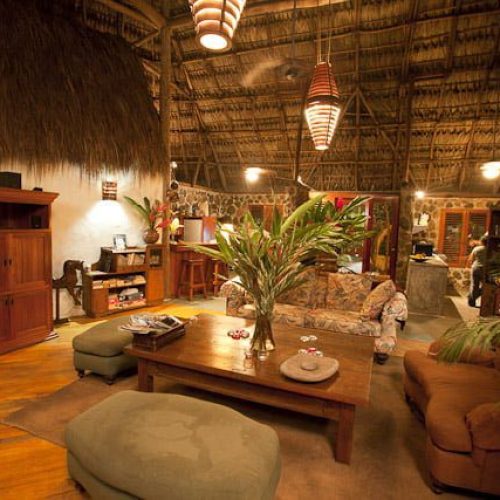 Las Cascadas - Lodge Lounge