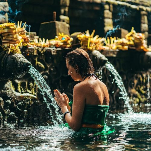 tirta-empul-goddess-retreats