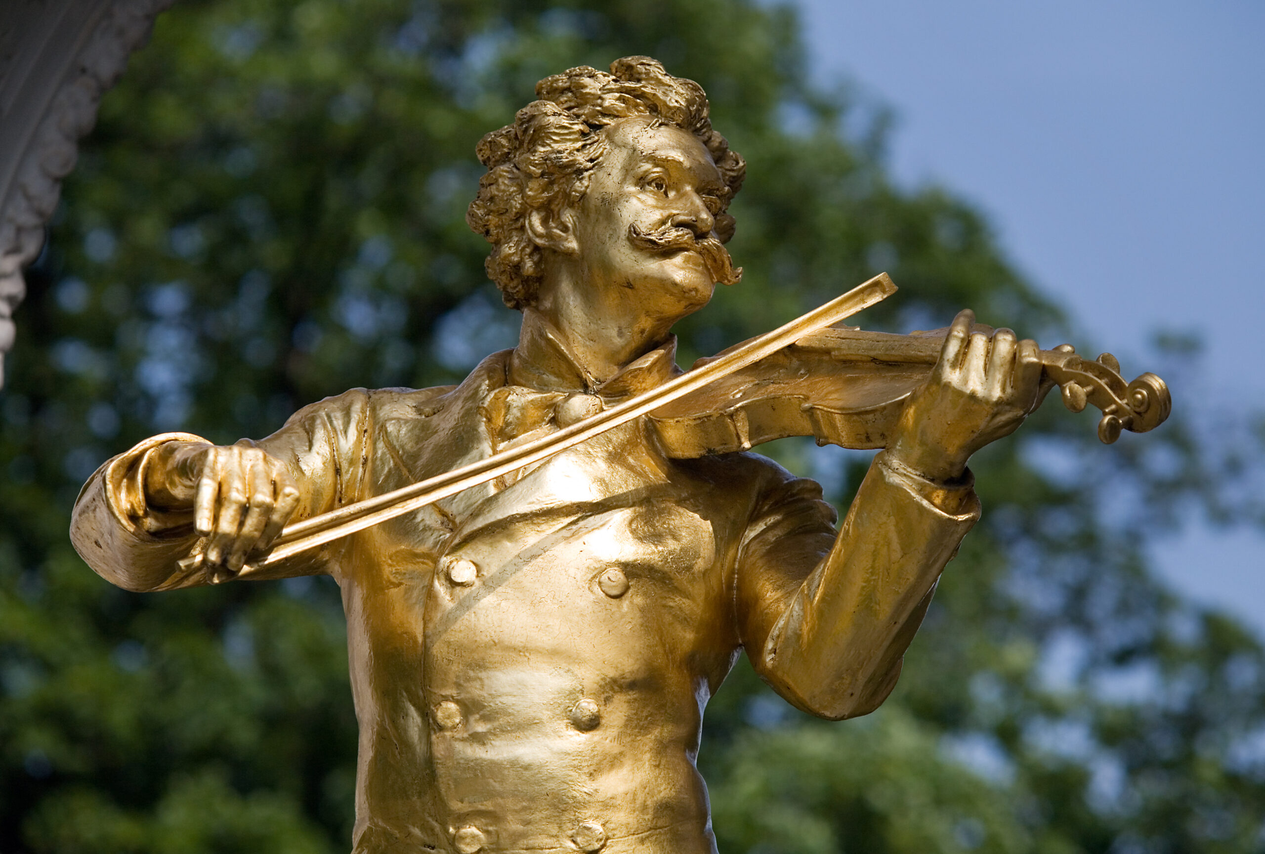 Statue of Johann Strauss Monument in Stadt Park - Vienna Ball & Budapest Tour - DeliciousExpeditions